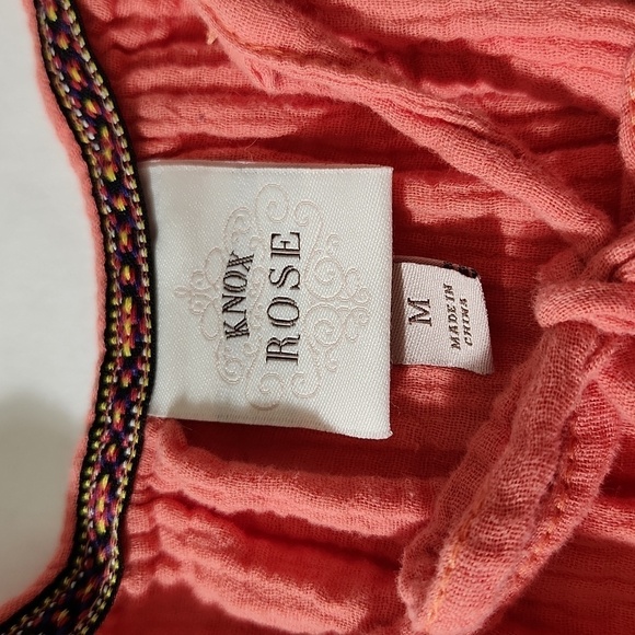 Knox Rose Romper Size M Coral Gauze V Neck Tassel Tie Side Pockets Cut Out Boho - Picture 14 of 15